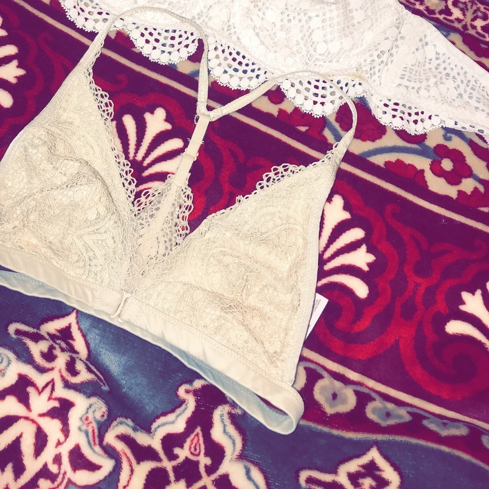 Bralette - Picture 3 of 4